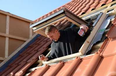 Pose de fenêtres de toit Velux à Montain
